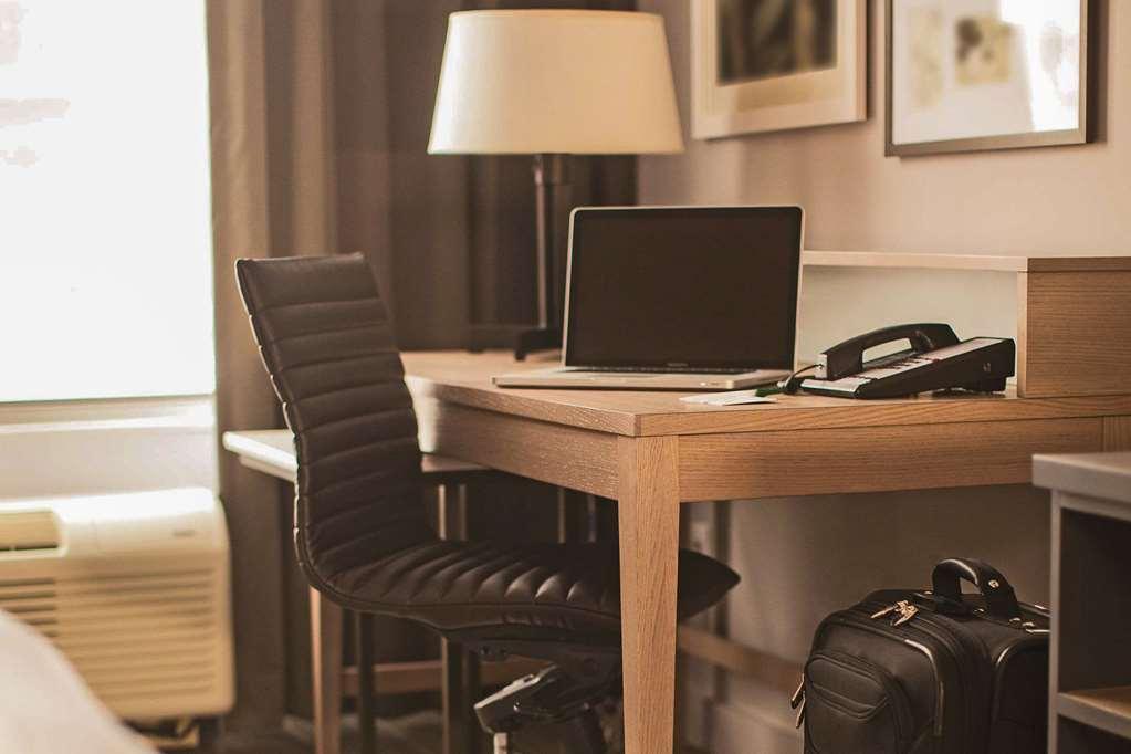 Country Inn & Suites By Radisson, Toronto Mississauga, On الغرفة الصورة
