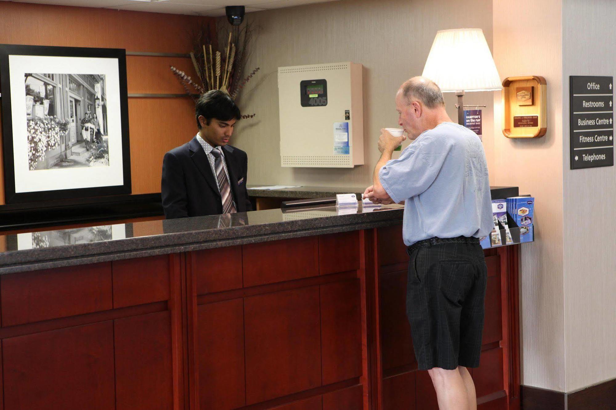 Country Inn & Suites By Radisson, Toronto Mississauga, On المظهر الداخلي الصورة